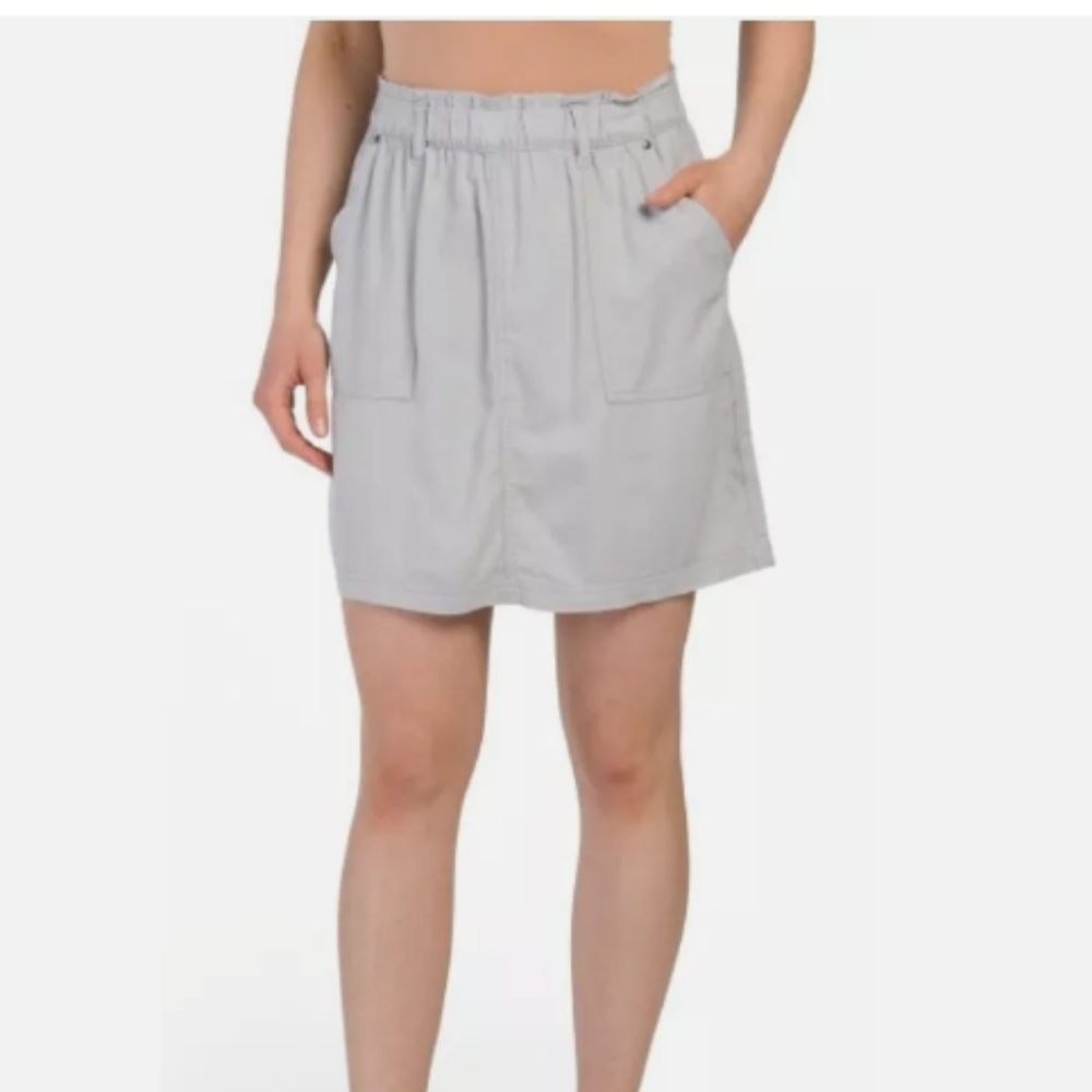 DASH BRAND,GREEN SKIRT WITH POCKETS SIZE S